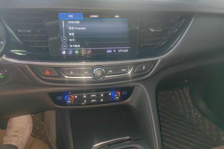 别克 君威 2022款 552T 智享型中控内饰16