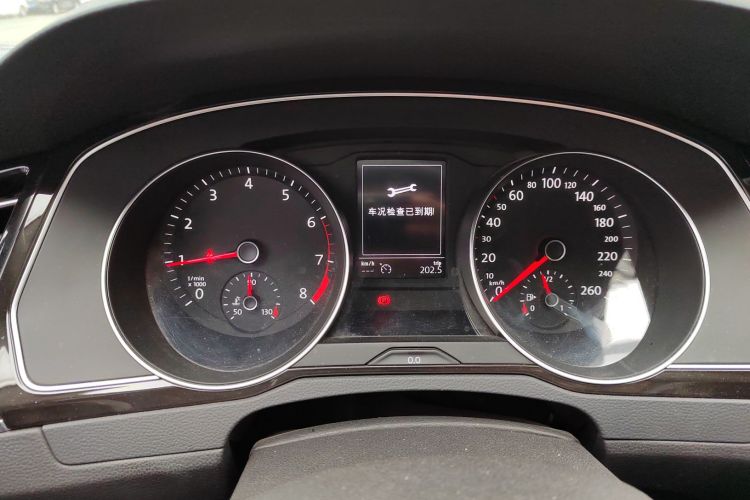 大众 迈腾 2019款 330TSI DSG 豪华型 国V中控内饰14