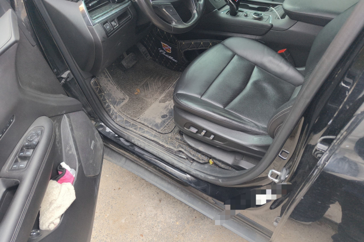 凯迪拉克XT5 2020款 28T 四驱豪华型中控内饰20