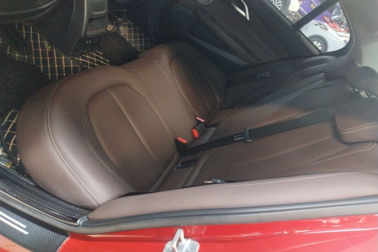 宝马1系 2021款 120i M运动曜夜版中控内饰21