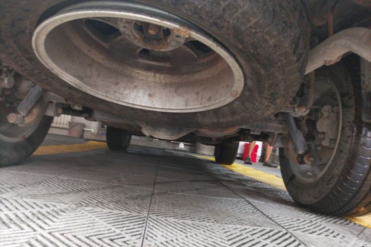 哈弗H5经典 2016款 经典版 2.0T 手动四驱精英型局部细节9009