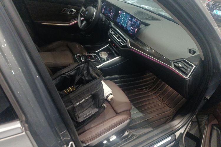 宝马3系 2023款 325Li xDrive M运动套装局部细节41