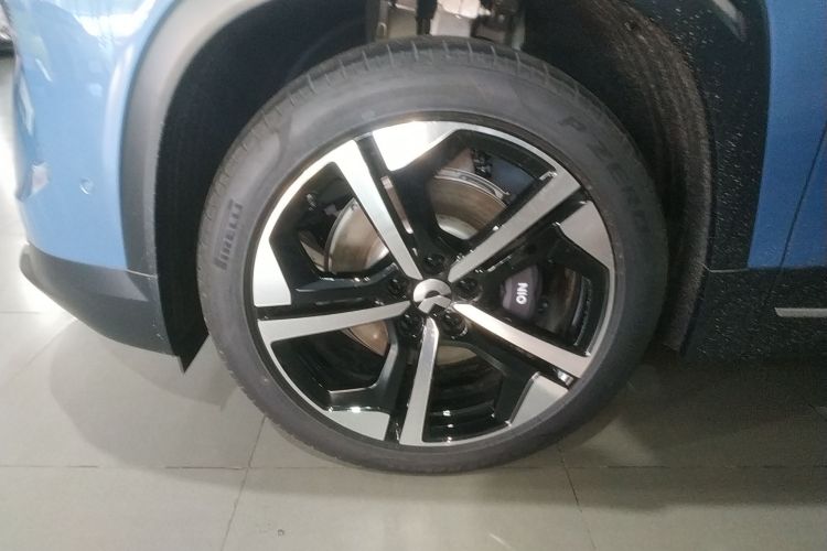 蔚来ES7 2024款 75kWh车身外观35