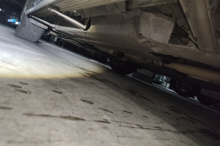 奥迪Q5 2013款 40 TFSI 进取型局部细节9003