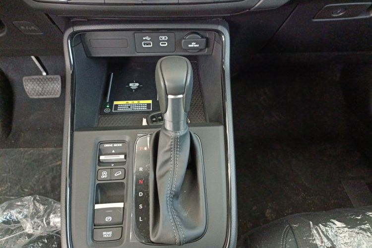 本田CR-V 2024款 240TURBO 两驱锋尚版 5座局部细节18