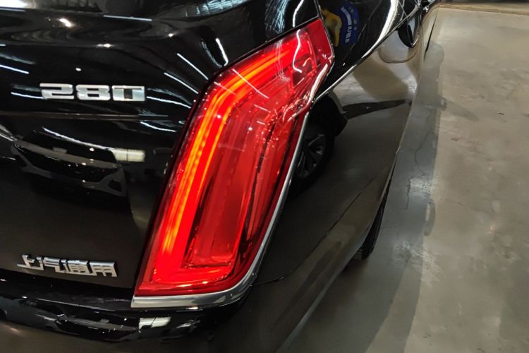 凯迪拉克CT6 2016款 28T 时尚型车身外观6001