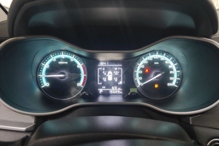 吉利汽车 帝豪 2021款 UP 1.5L CVT舒适型中控内饰14