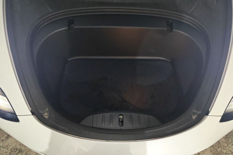 特斯拉 Model 3 2020款 改款 标准续航后驱升级版局部细节24