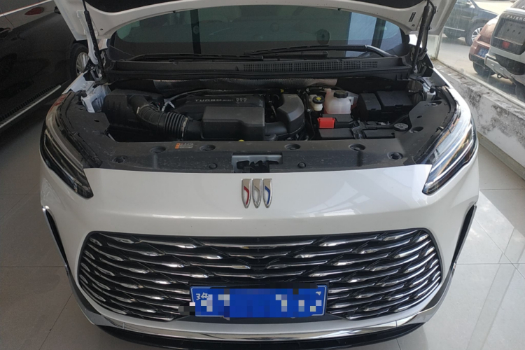 别克GL8 2025款 陆上公务舱 先享版机舱底盘24