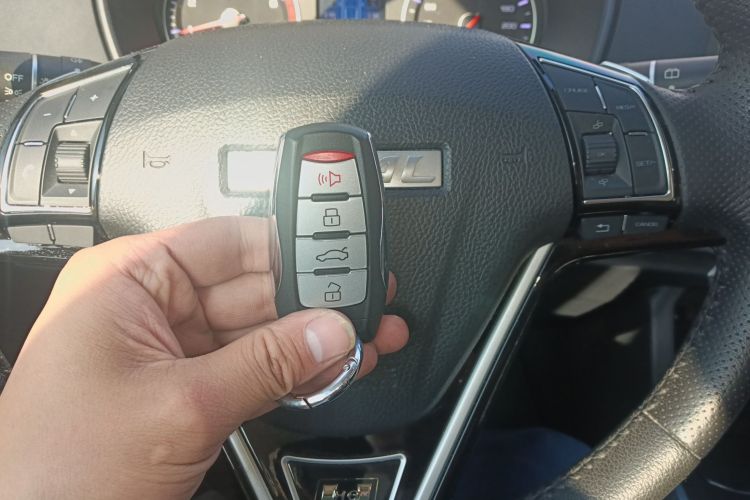 哈弗H6 2019款 运动版 1.5T 自动两驱精英型 国VI中控内饰11