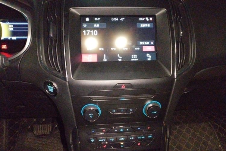 福特 锐界 2016款 EcoBoost 245 两驱豪锐型 7座中控内饰16