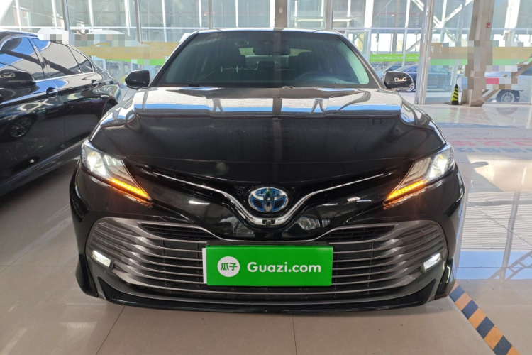 丰田 凯美瑞 2018款 双擎 2.5HG 豪华版车身外观6001