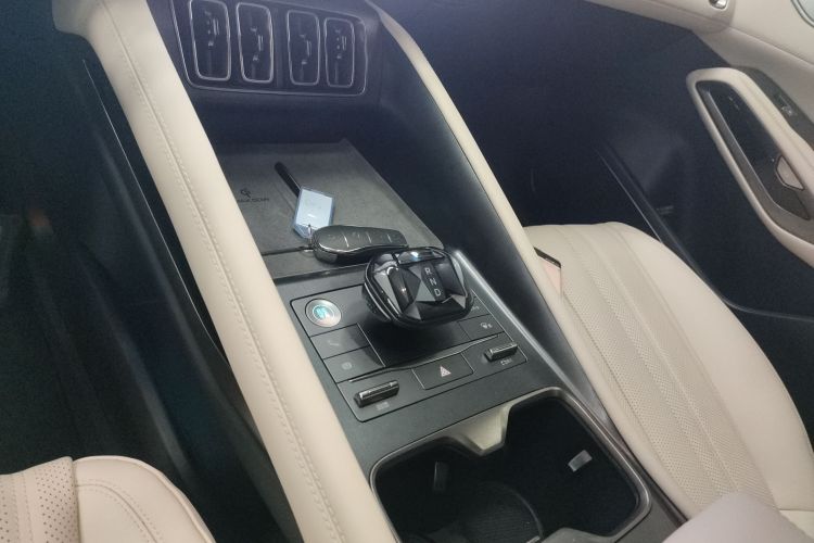 比亚迪 宋L EV 2024款 662km 超越型局部细节18