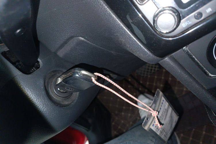 大众 Polo 2014款 1.6L 自动舒适版中控内饰11