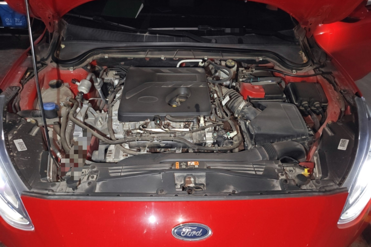 福特 福克斯 2020款 两厢 EcoBoost 180 自动ST Line局部细节24