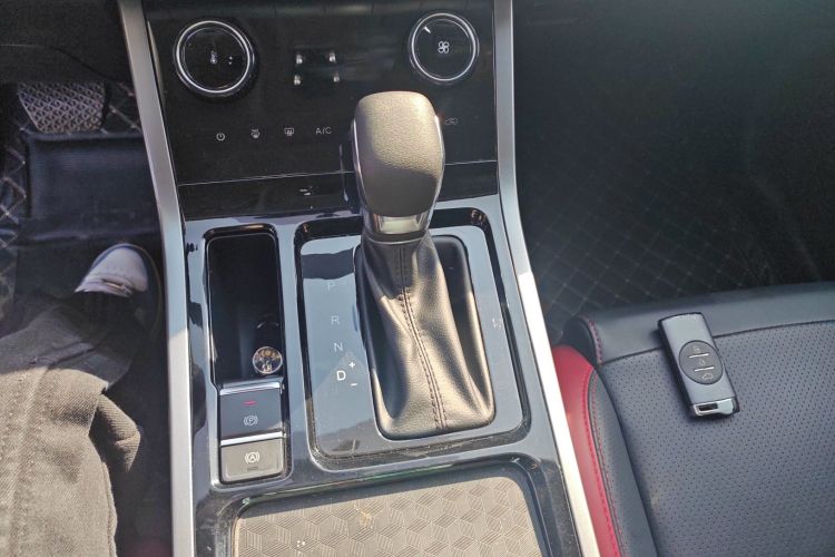 奇瑞 瑞虎5x 2022款 超级英雄版 1.5L CVT豪华型中控内饰18