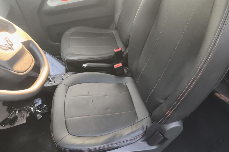 五菱汽车 宏光MINIEV 2020款 轻松款 三元锂中控内饰19