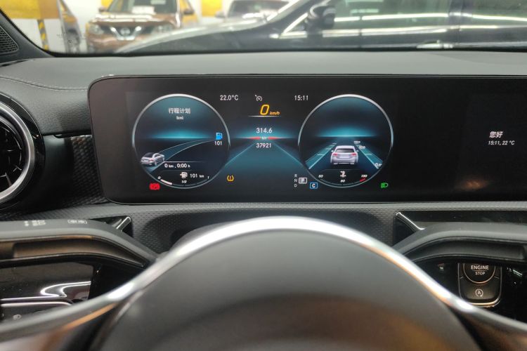 奔驰A级 2021款 A 200 L 运动轿车动感型局部细节14