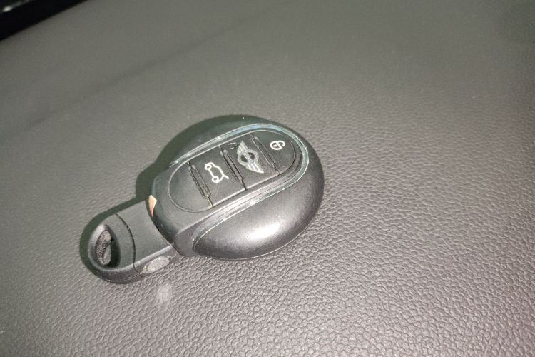 MINI 2016款 1.2T ONE 先锋派中控内饰7002