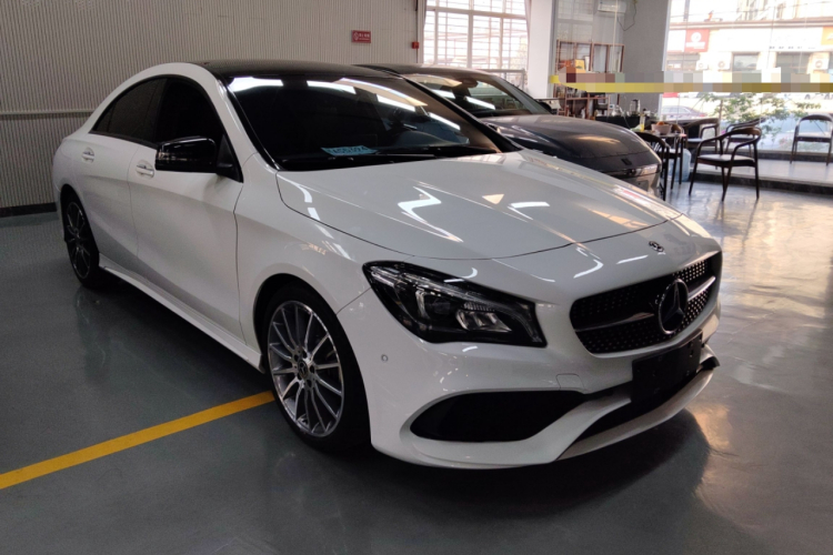 奔驰CLA 2018款 CLA 220 4MATIC车身外观3