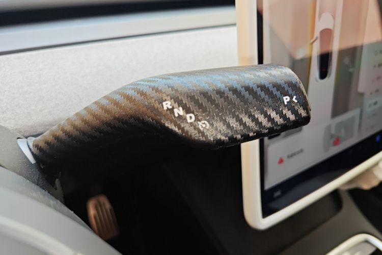 特斯拉 Model Y 2024款 后轮驱动版中控内饰18