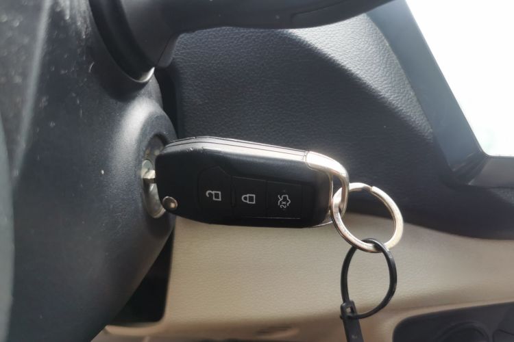 福特 福睿斯 2017款 1.5L 自动舒适型中控内饰11