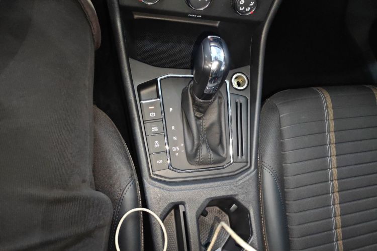 大众 朗逸 2022款 280TSI DSG舒适版局部细节18