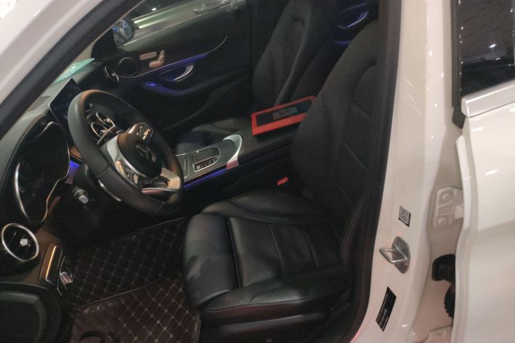 奔驰C级 2021款 C 260 L 运动版局部细节19