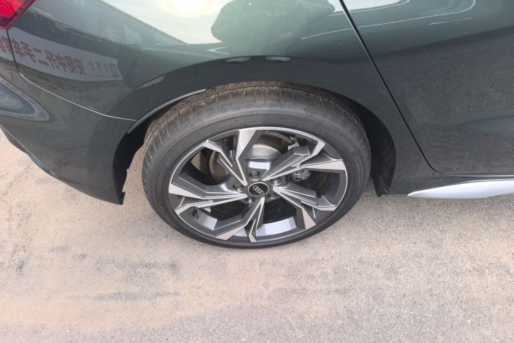 奥迪A3 2025款 Sportback 35TFSI 飞驰尊享型车身外观6008