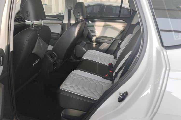 大众 探岳 2025款 众享款 300TSI中控内饰21