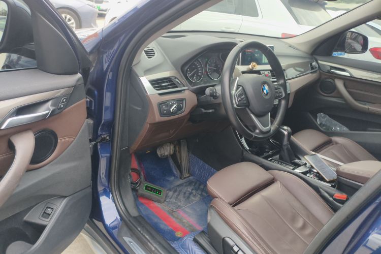 宝马X1 2018款 xDrive20Li 豪华型中控内饰20
