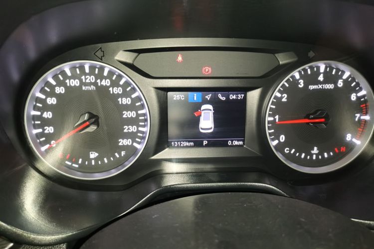 中华V6 2018款 1.5T 自动豪华型中控内饰14