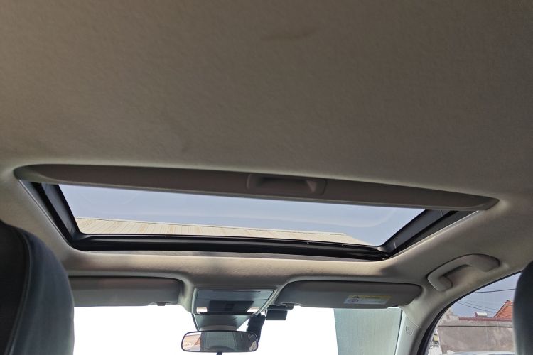 本田 思域 2023款 240TURBO CVT劲势版中控内饰22