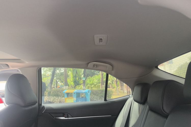 丰田 凯美瑞 2021款 2.0G 豪华版中控内饰22