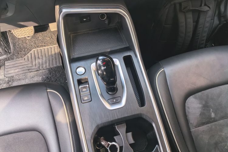 哈弗H6 2021款 国潮版 1.5T 自动都市版中控内饰18