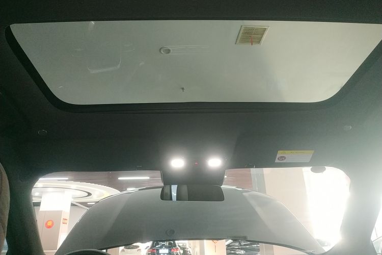 理想汽车 理想L9 2022款 Max中控内饰22