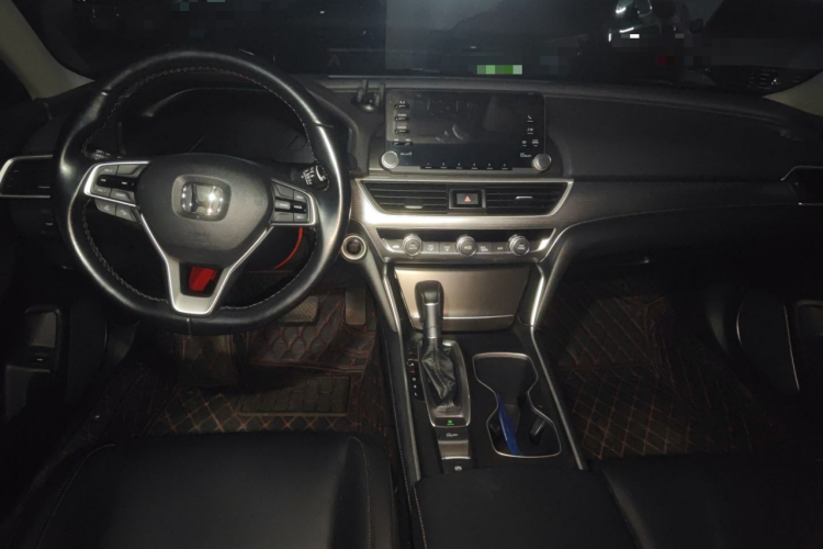 本田 雅阁 2018款 260TURBO 精英版 国VI中控内饰12