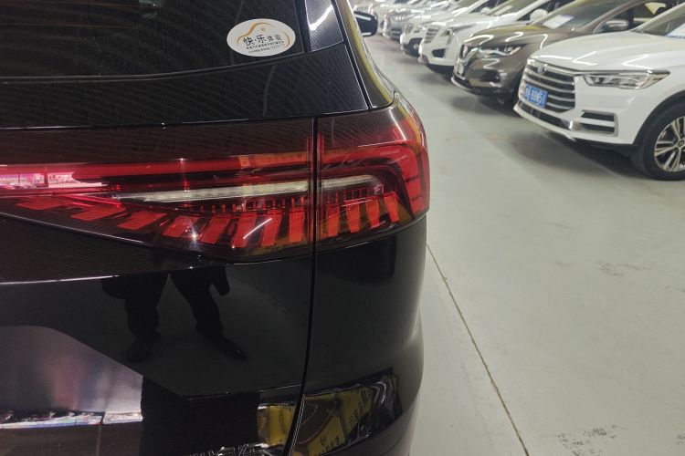 奇瑞 瑞虎8 PRO 2022款 290T 两驱浩瀚版 5座车身外观9