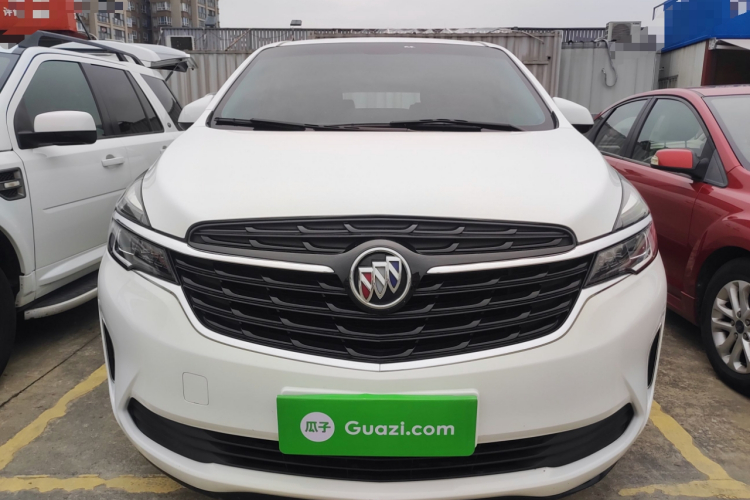 别克GL8 2021款 陆上公务舱 652T 舒适型车身外观2