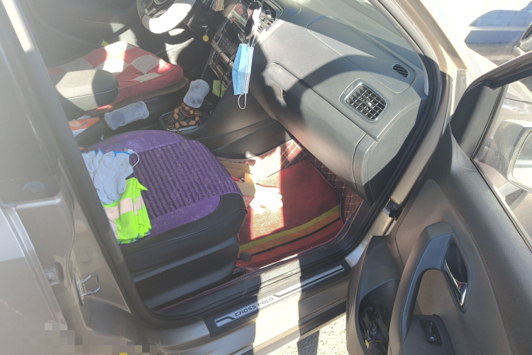 大众 2014款 1.6L Cross Polo 自动局部细节9005