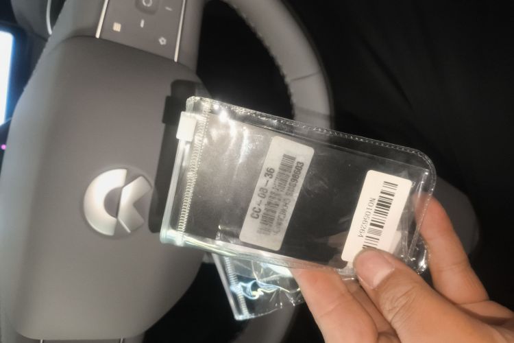 蔚来ET5 2025款 75kWh中控内饰7001