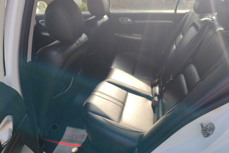 长城C50 2012款 1.5T 手动精英型中控内饰7004