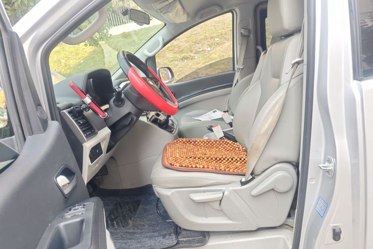 江淮瑞风 瑞风M4 2020款 2.0CTI 柴油 手动劲享型 国VI中控内饰19