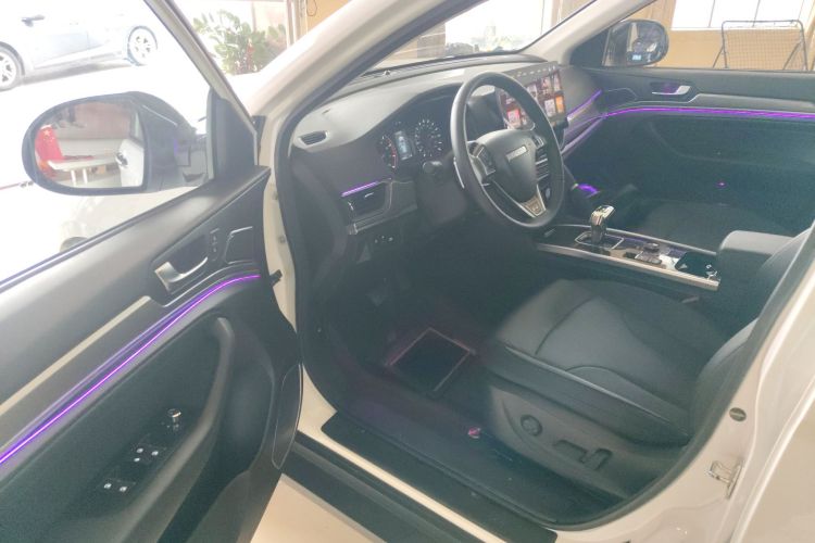 哈弗H6 2019款 运动版 1.5T 自动两驱精英型 国VI中控内饰20