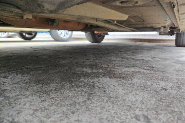 丰田 卡罗拉 2011款 1.6L 自动GL局部细节9004