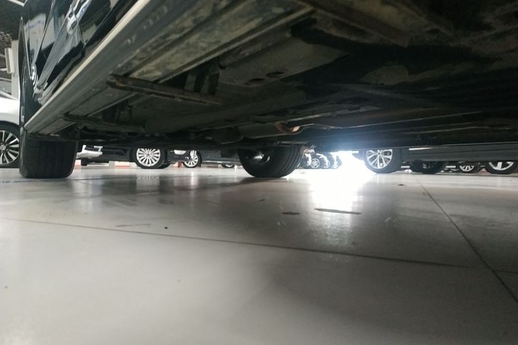 吉利汽车 星越L 2021款 2.0TD DCT EVO两驱智尊型局部细节9002