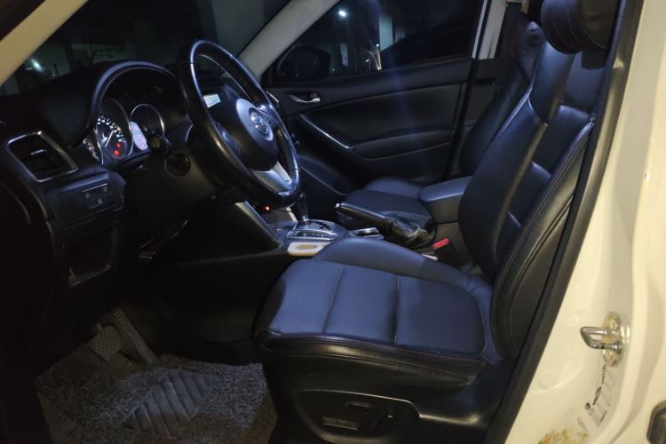 马自达CX-5 2013款 2.0L 自动四驱尊贵型中控内饰19