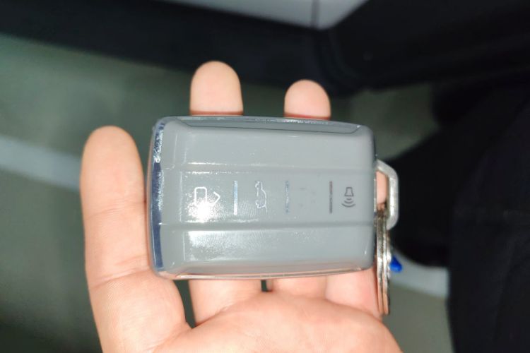 坦克300 2024款 2.0T 征服者中控内饰7001