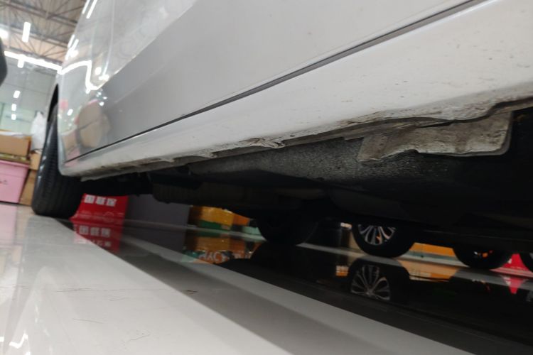 别克GL8 2020款 ES陆尊 653T 尊享型局部细节9001