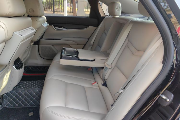 凯迪拉克XTS 2016款 28T 技术型中控内饰21